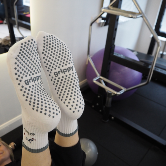 Pilates grip socks for girls